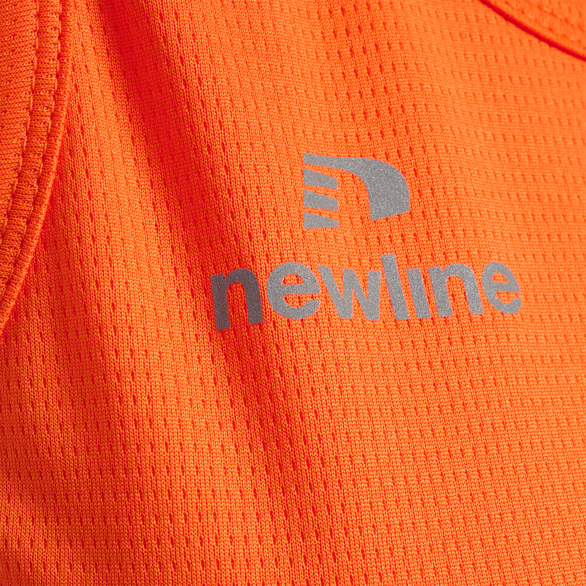 WOMEN'S ATHLETIC RUNNING SINGLET