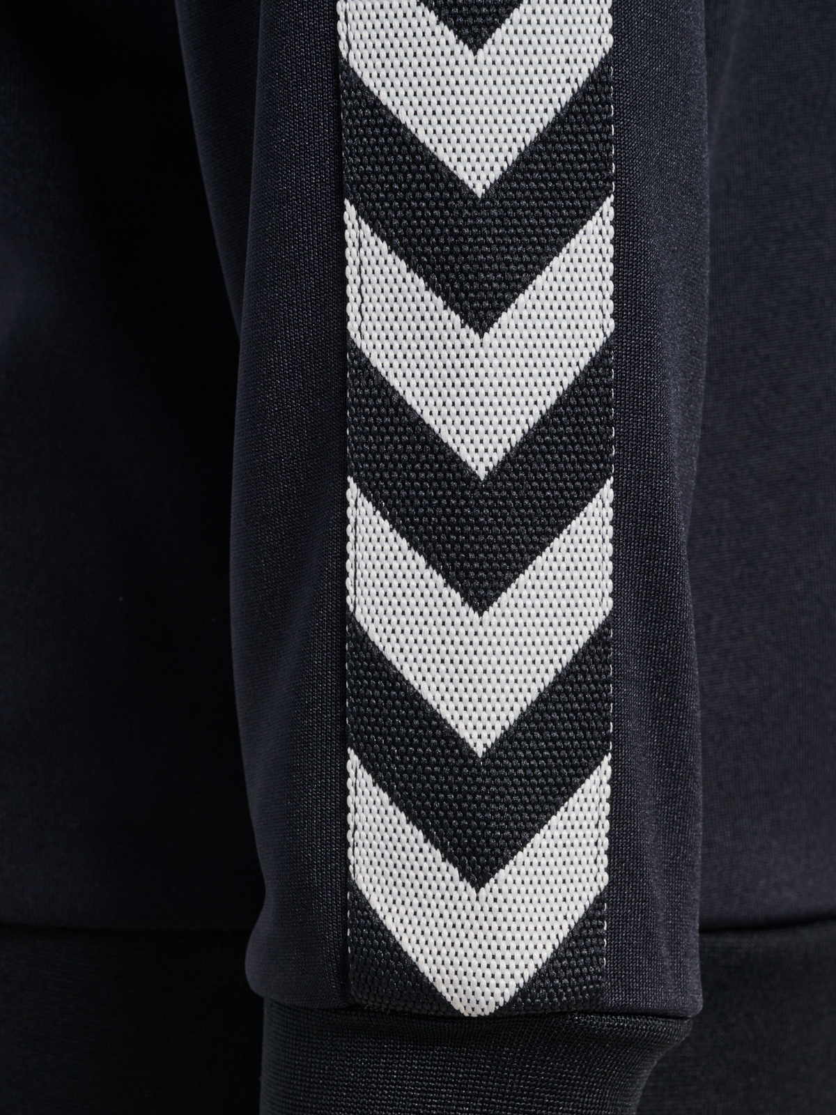 hmlNEWI ZIP JACKET
