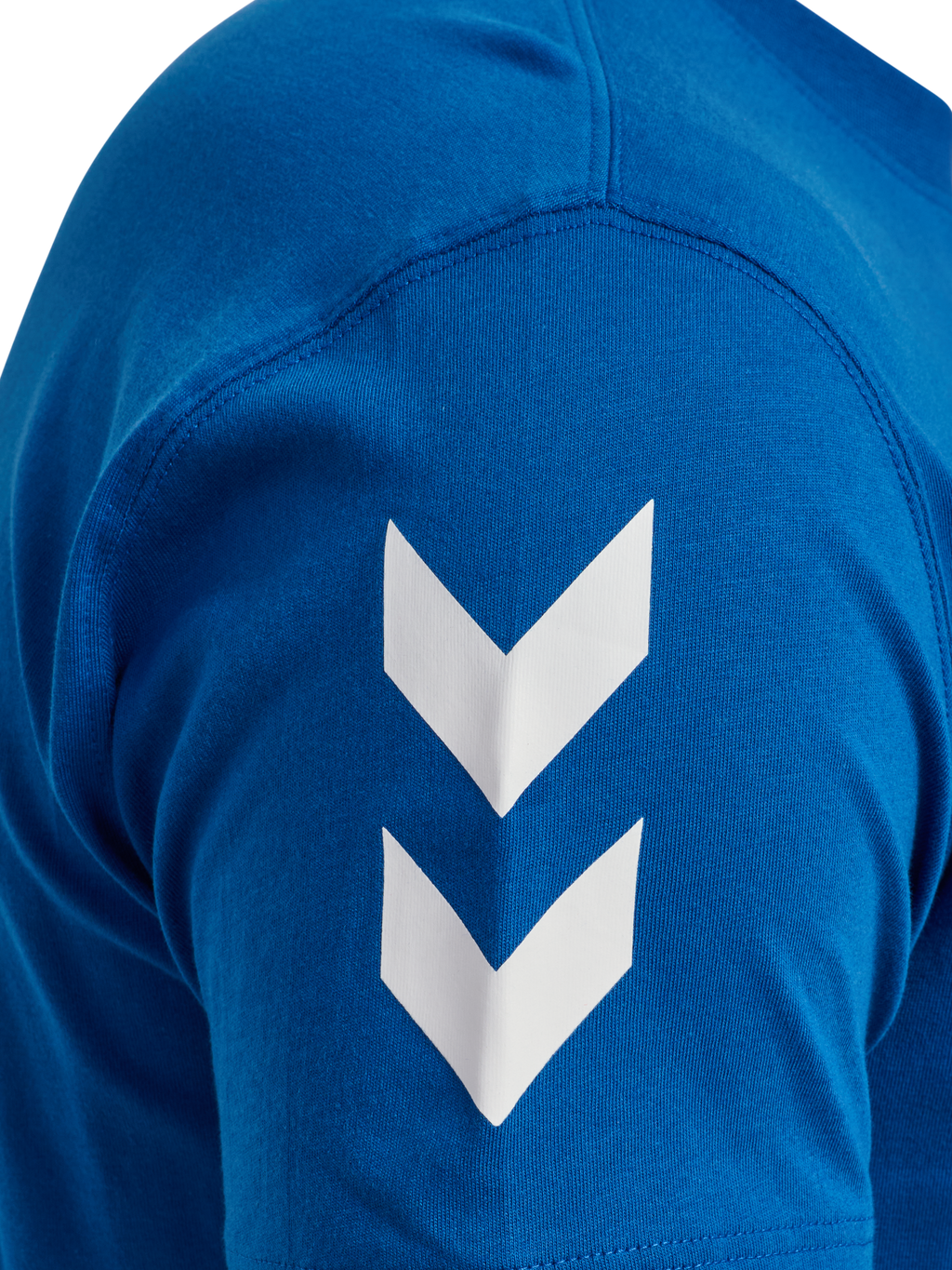 hmlGO 2.0 CHEVRON T-SHIRT S/S