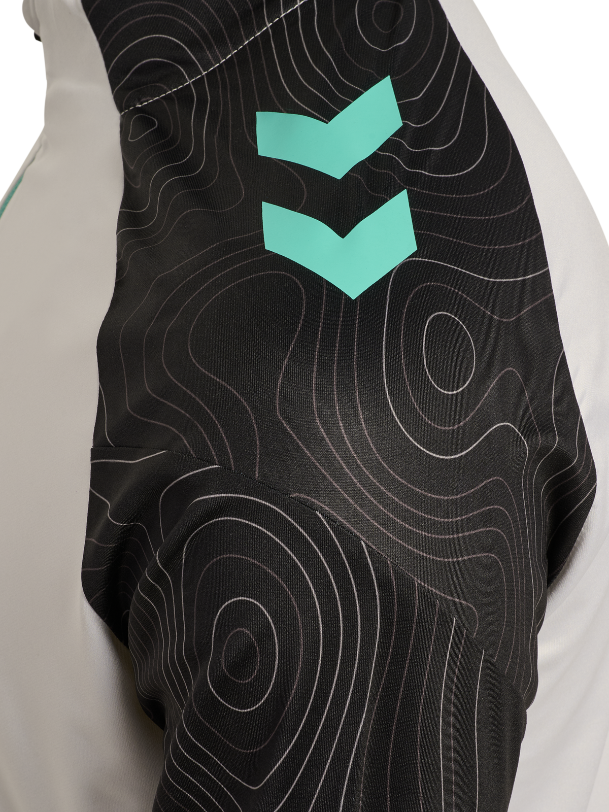 hmlBLAZE 2.0 TRAINING HALF ZIP