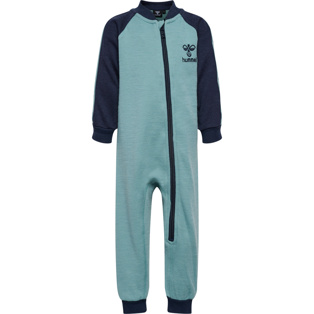 hmlBELLO SUIT