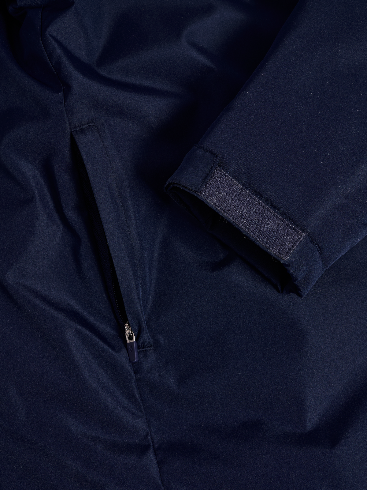 hmlCORE 2.0 BENCH JACKET KIDS